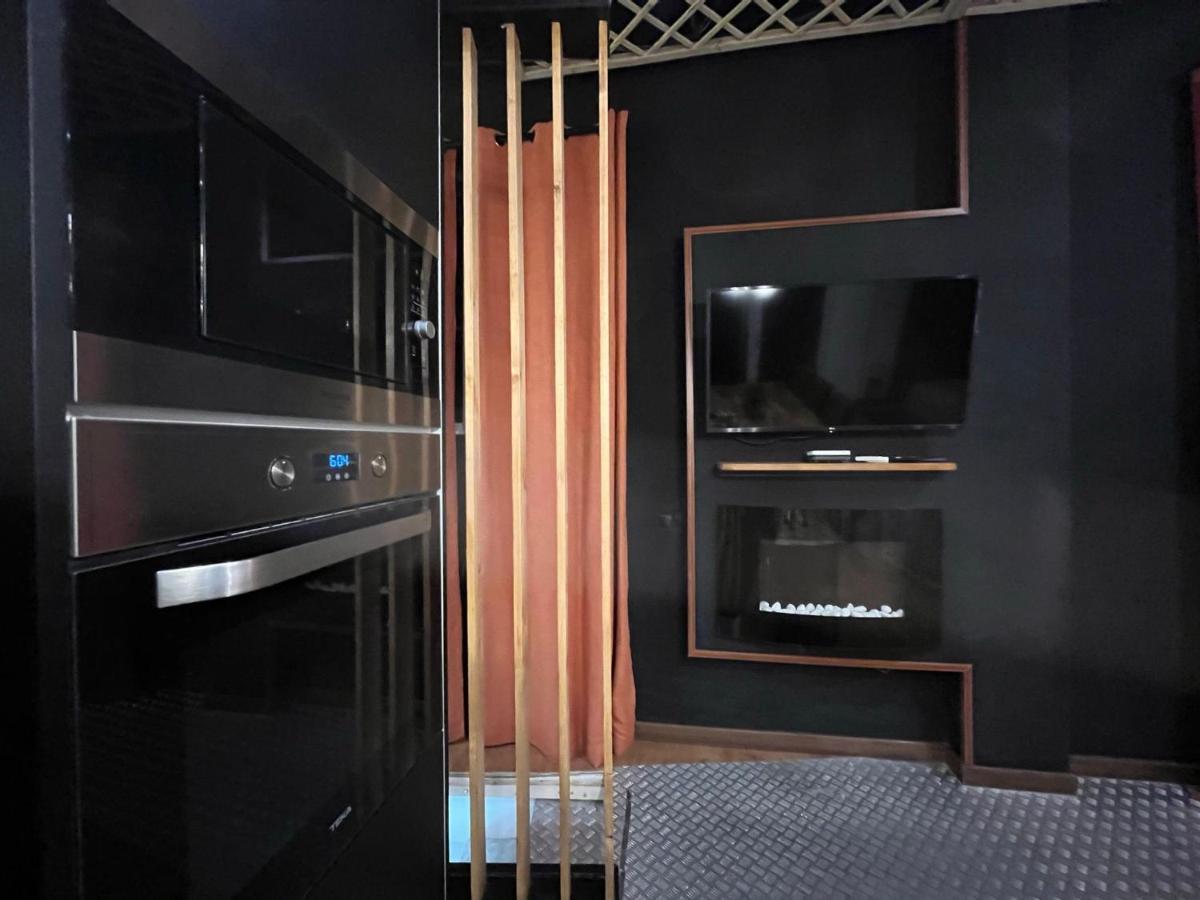 Chic2 Luxury Gran Via Apartment มาดริด ภายนอก รูปภาพ